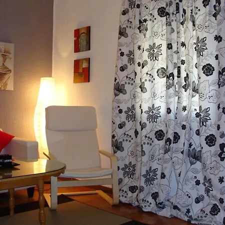3 Bedrooms - Vincent Y * Huelva